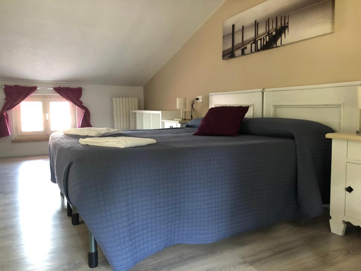 B&B Corte Del Garda กัสเตลนูโอโว เดล การ์ดา ภายนอก รูปภาพ
