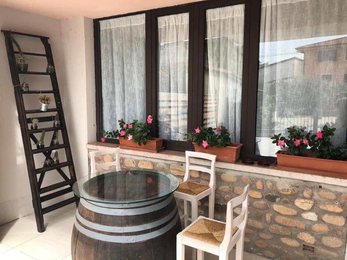 B&B Corte Del Garda กัสเตลนูโอโว เดล การ์ดา ภายนอก รูปภาพ